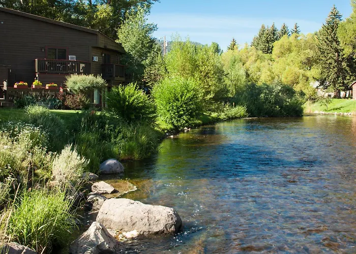 Hotel On The Creek Jackson