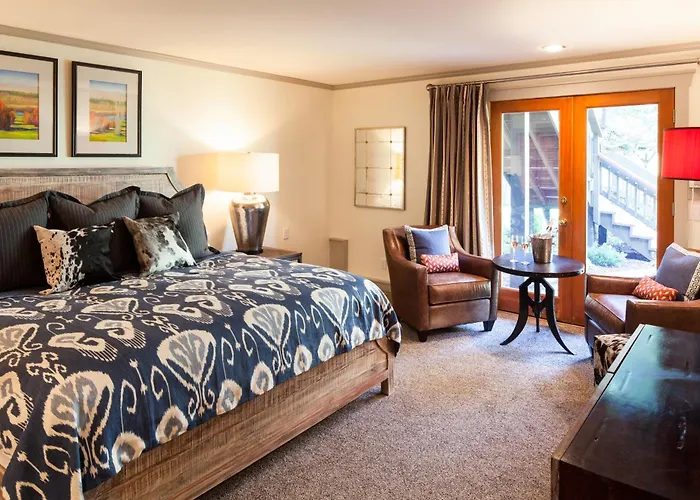 Hotel On The Creek 3*